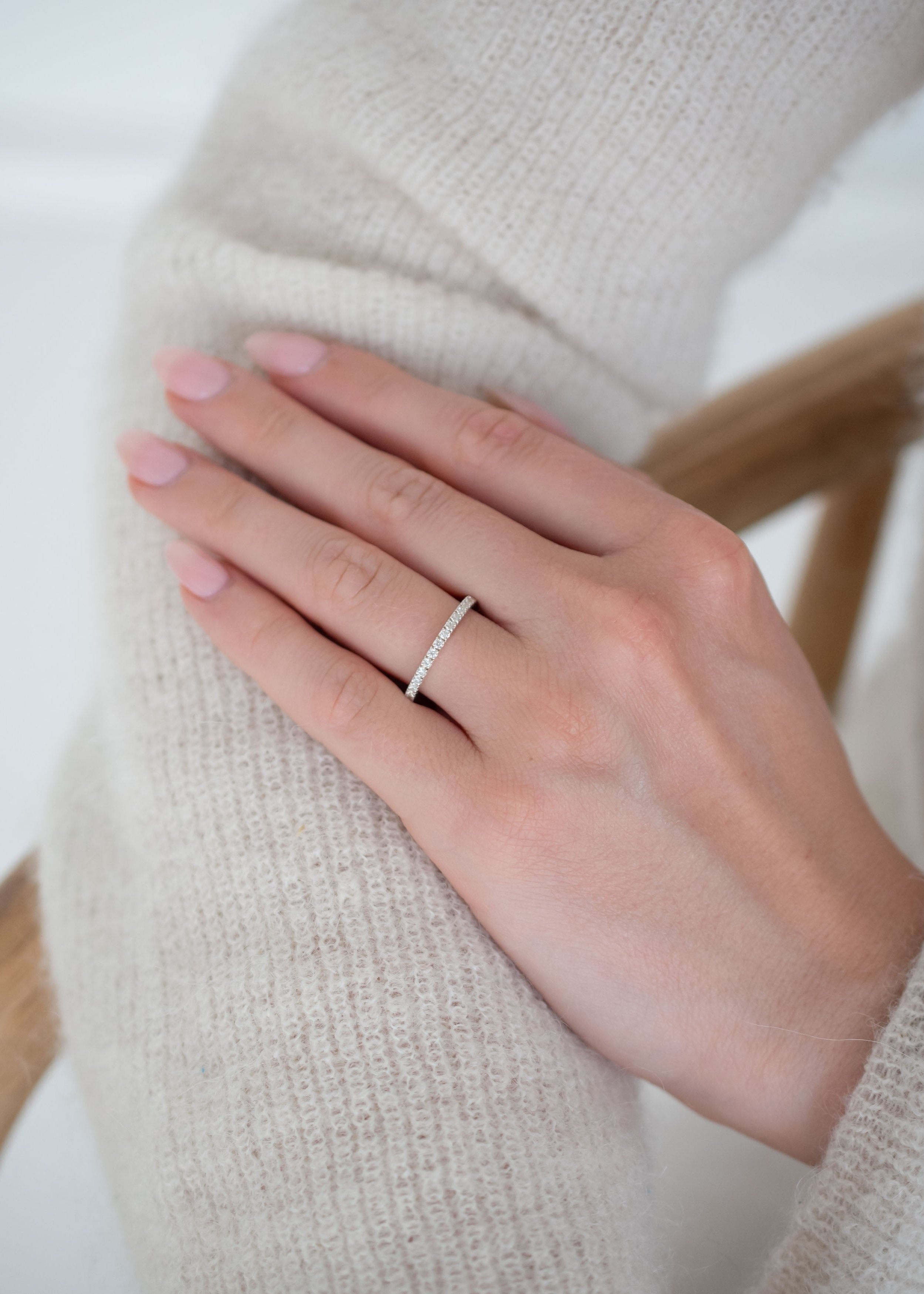 Eternity ring petite