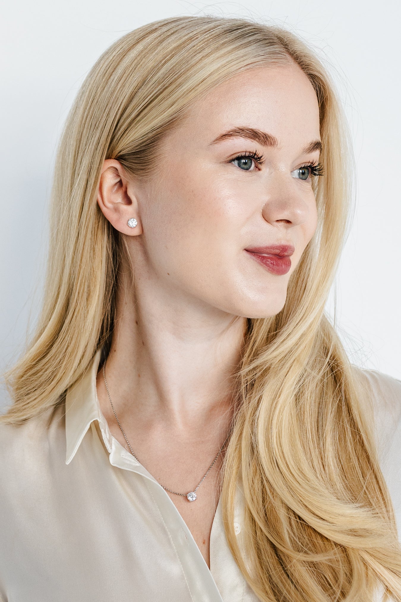 Floating Diamond Necklace