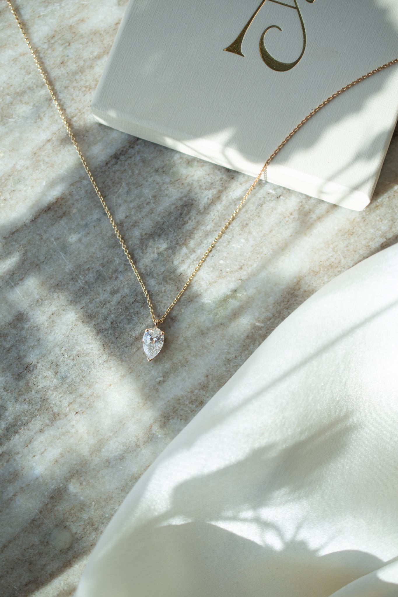 Pear diamond necklace